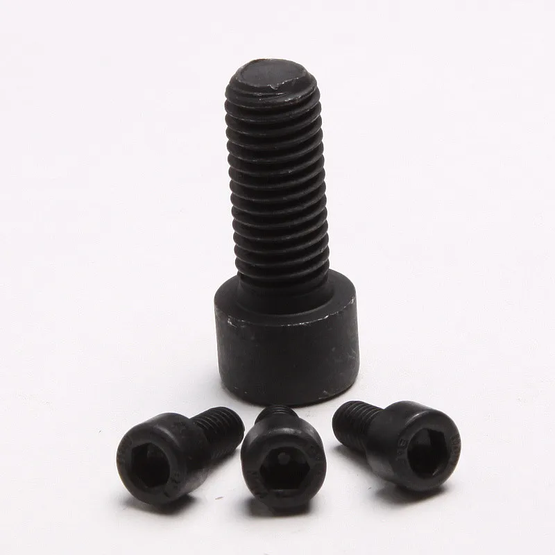 Винты с шестигранной головкой М6*65 2 шт.|bolt hexagon|head cap screwhead bolt |