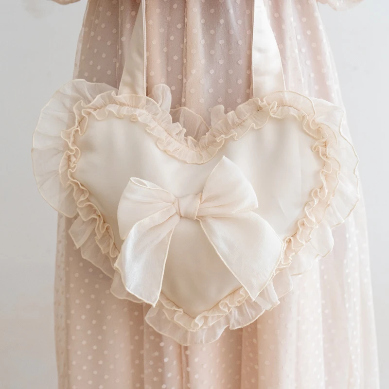 Мягкая подушка в форме сердца для девушек с листьями лотоса на одно плечо