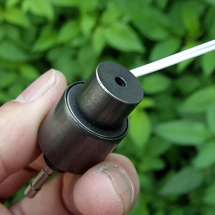 С источником питания от постоянного тока, 6 V-12 V Цилиндрический постоянный электромагнит, ход 7 мм, вал, диаметр 3,9 мм телескопическая Электромагнит воздействия Тип Магнитный электромагнитный клапан