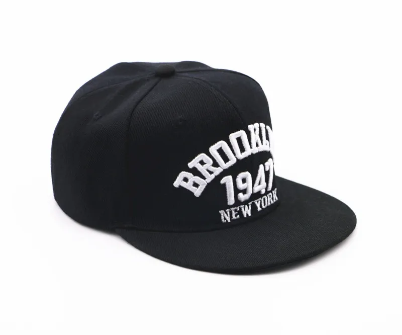 Черный и белый Бруклин NY Регулируемая Повседневная бейсбольная кепка для мужчин