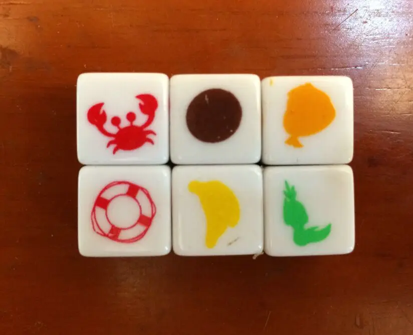 

12mm screen football banana shrimp and other patterns, child teaching props, originality.
