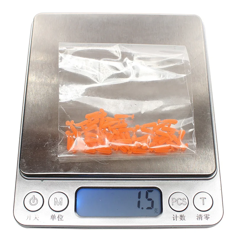 

50pcs/lot Maggot Grub Soft Lure Baits smell Worms 1cm Fishing Lure hooks Simulation Earthworm Fishy Artificial Bait WW1099