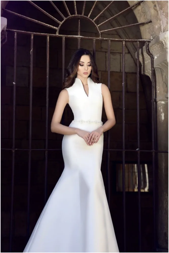 Женское атласное платье без рукавов Vivian's Bridal простое светоотражающее