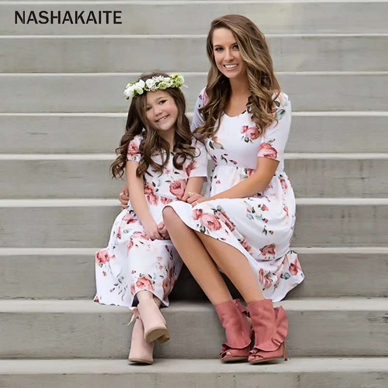 NASHAKAITE family matching clothes Fashion Short-Sleeve Floral Mid-Dress Mother daughter dresses Mommy and me clothes