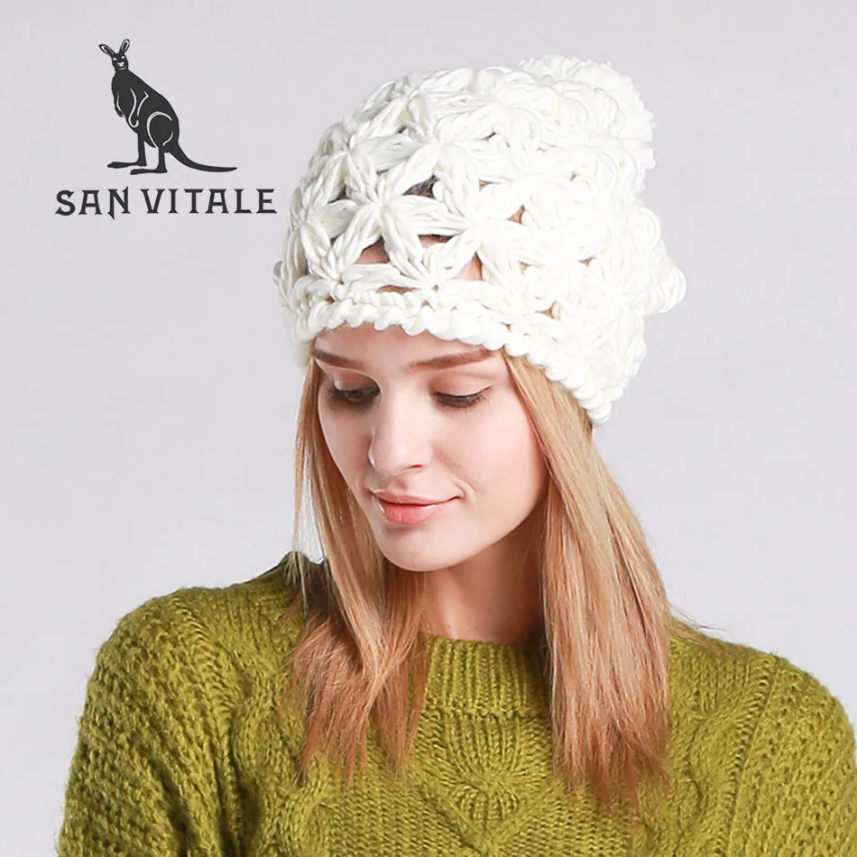 

Skullies Beanies hats Women Hats Winter Warm Fall 2017 Fashion Beanie Christmas Clothes Plaid Fur Ski Mask For Dress Fur Pompom