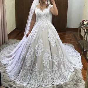 Plus Size Vintage Champagne Ball Gown Wedding Dresses cap sleeve sexy Appliques Wedding gown Lace 2020 Bridal Gowns