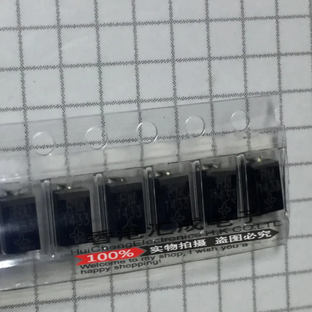 

RS1M-E3/61 RS1M DO214A/SMA SMD диод Шоттки новый оригинальный