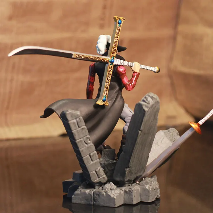 Аниме одна фигурка 15 см Dracule Mihawk Luffy Scultures большая версия модели ПВХ Vol.2
