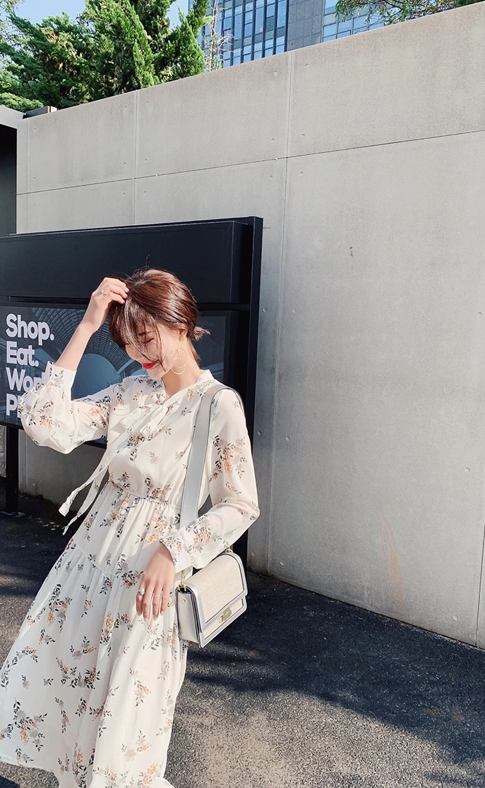 Платье пачка GRUIICEEN белое шифоновое летнее Пляжное с длинным рукавом и цветочным