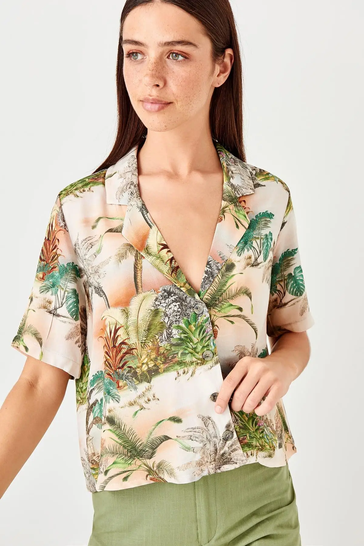 Trendyol Multicolour Pattern Shirt TWOSS19XM0268 |