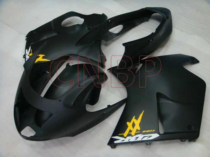 Наборы для тела CBR 1100 XX 1996 - 2005 Matte Черные Пластиковые обтекатели BLACKBIRD 2001 набор