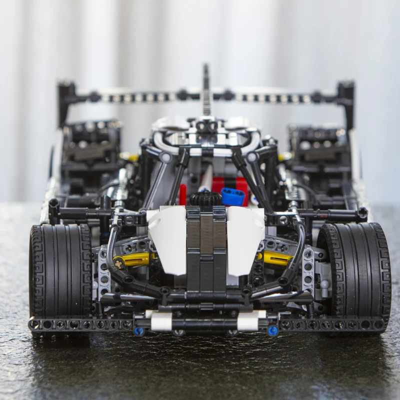 В наличии 23018 технические игрушки MOC 5530 Гибридный супер гоночный автомобиль набор