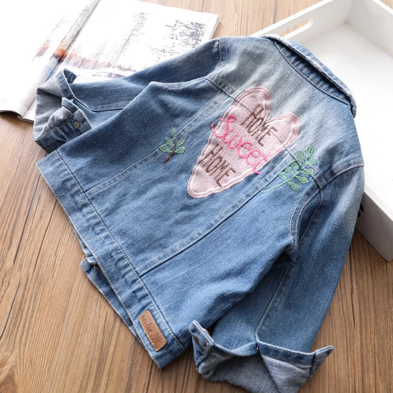 

Top Quality Autumn Baby Girls Denim Jacket Coat Kids Heart Embroidery Jacket Overcoat Fashion Outerwear Children Girls Clothes