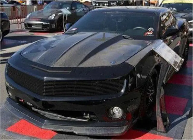 Рассеиватель для губ переднего бампера из углеродного волокна Chevrolet Camaro V8 2010-2012 |