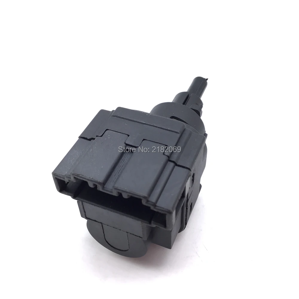 4-контактный стоп светильник для Audi Seat Leon VW GOLF BORA CADDY SHARAN T4 T5 1C0945511A | Автомобили и