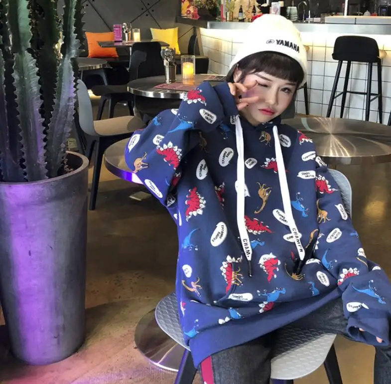 

Autumn and winter new loose cartoon long-sleeved hooded sweater women
