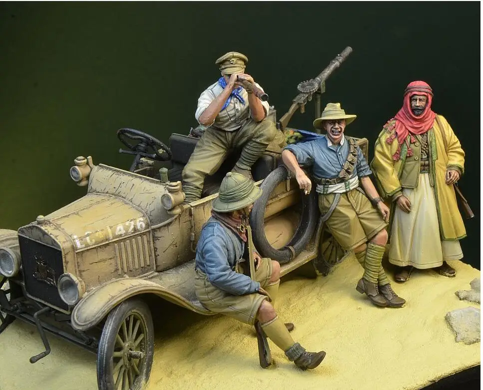 Масштаб 1/35 Неокрашенная фигурка из смолы 4 фигурки и аксессуары для колесиков
