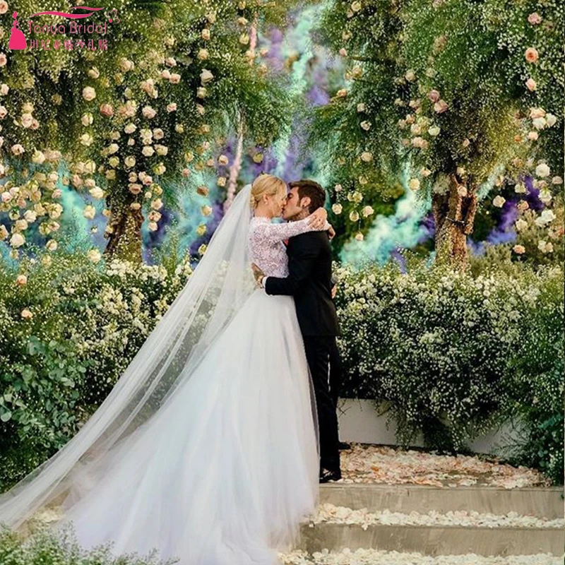 Свадебные платья с кружевным лифом отстегивающиеся юбки из тюля длинным рукавом