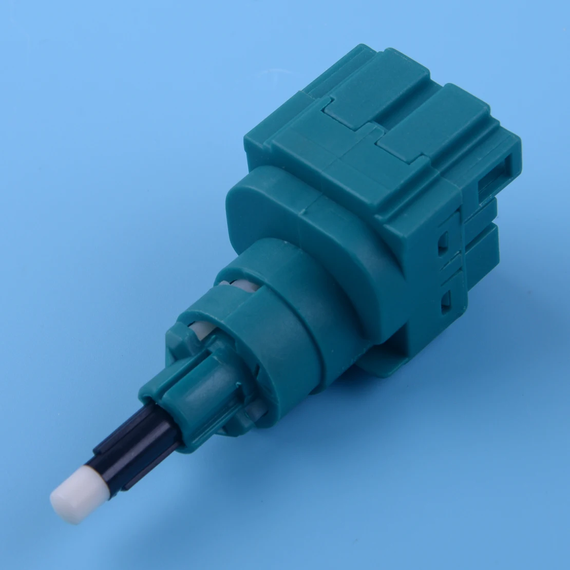 CITALL автомобильный Выключатель фонаря сигнала торможения для Audi TT Новый Фольксваген Жук Гольф Sharan, transporter seat Inca Alhambra Skoda Octavia 2003 1C0945511A CITALL автомобильный Выключатель фонаря сигнала торможения для Audi TT Новый Фольксваген Жук Гольф Sharan, transporter seat Inca Alhambra Skoda Octavia 2003 1C0945511A