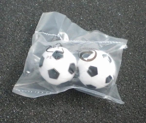 Бесплатная доставка, 2 шт./лот, 36 мм, 1,42 дюйма, черно-белый настольный футбольный Настольный мяч, футбольные мячи, детские футбольные мячи 0311