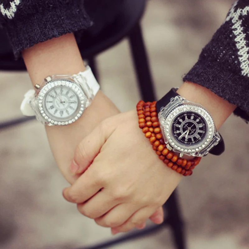 Световой Наручные часы корейской моды Exo кварцевые Relogio Feminino Для женщин Reloj Mujer