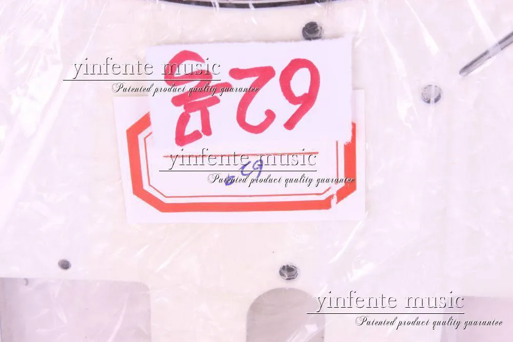 Белый накладку HSH для Fender Strat гитары Y-62 #