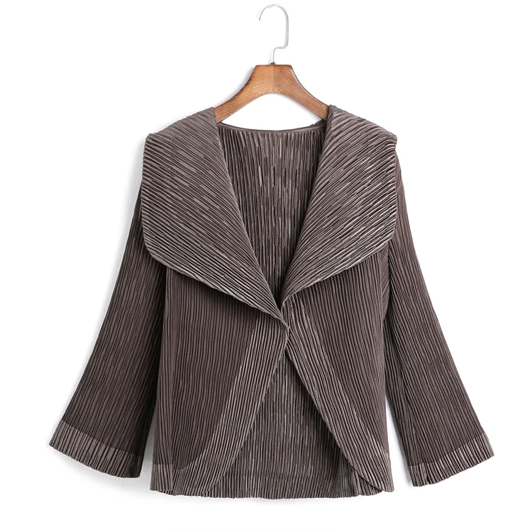 Женское Плиссированное пальто Changpleat черное серое эластичные короткие куртки