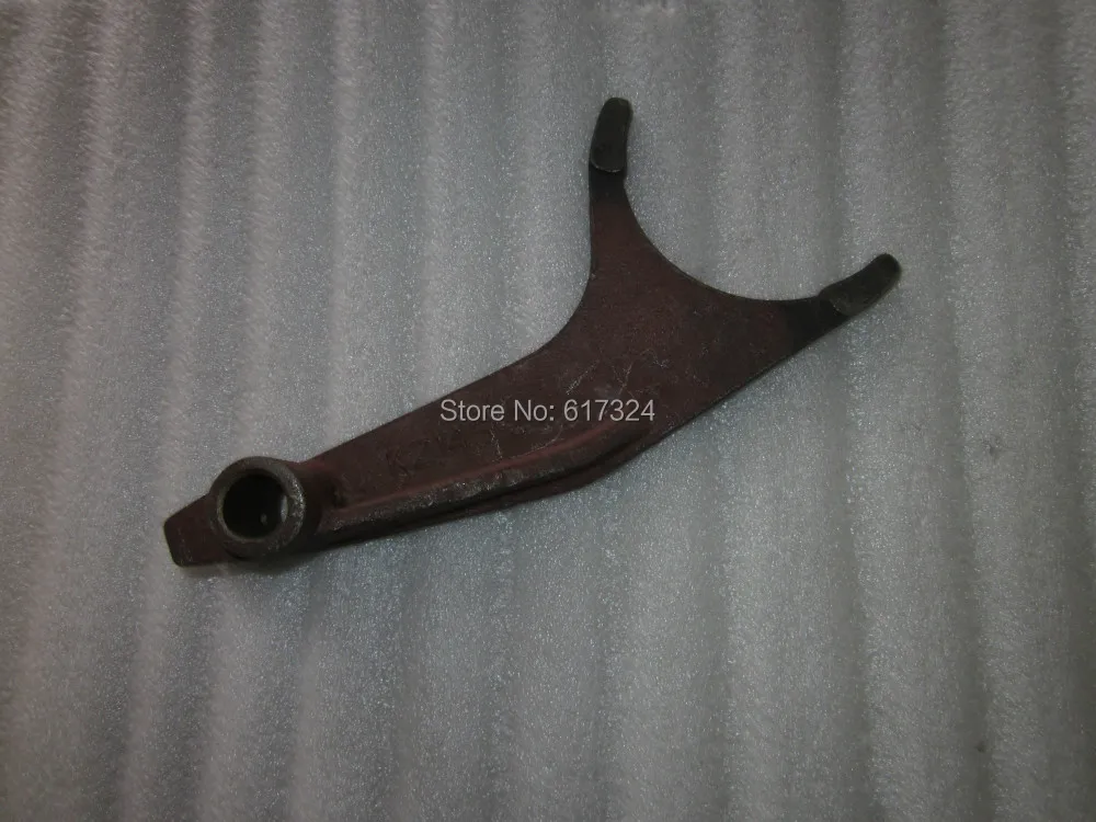 

fork for high and low speed shift for JINMA tractor 184-284, part number:160.37.145-2
