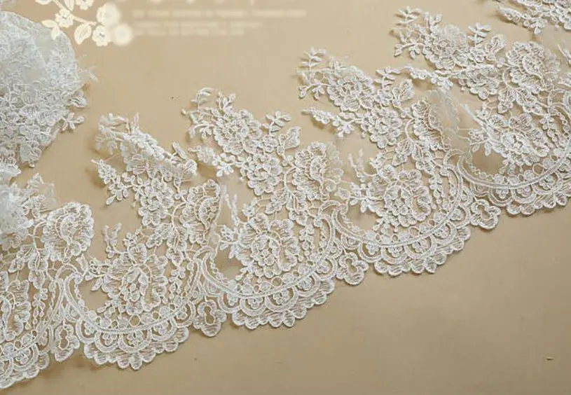 Ivory Alencon Lace Trim Rose Floral Embroidered Wedding Retro Bridal 11 Inches Wide | Дом и сад