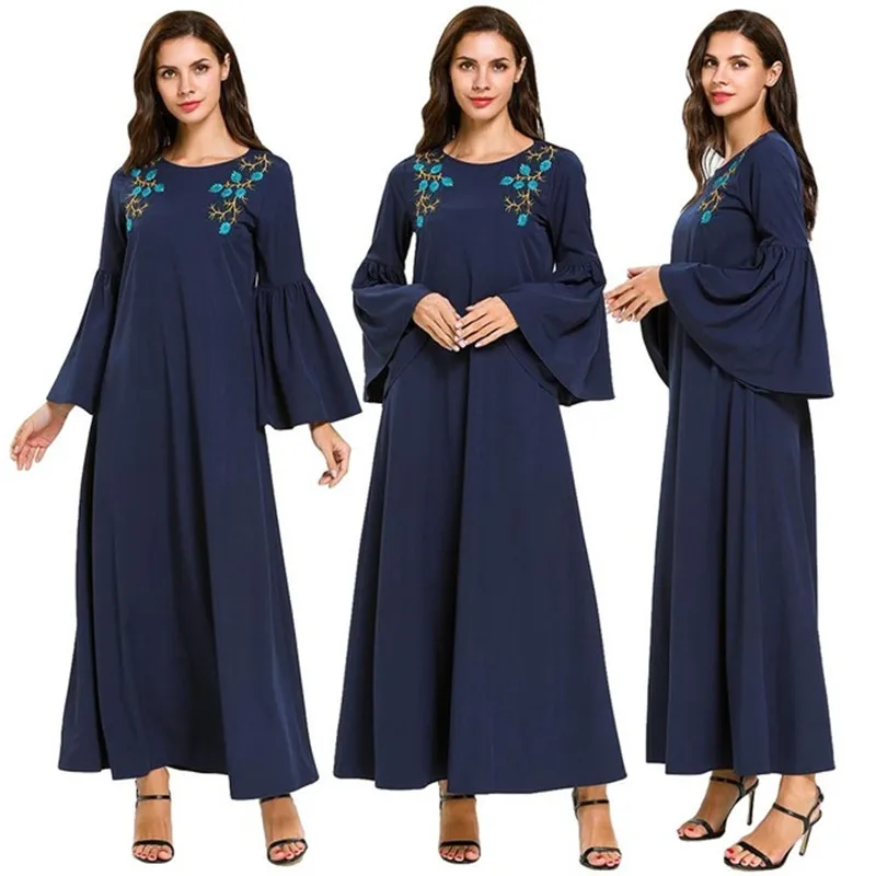 Женское платье кафтан с цветочной вышивкой длинное мусульманское расклешенным