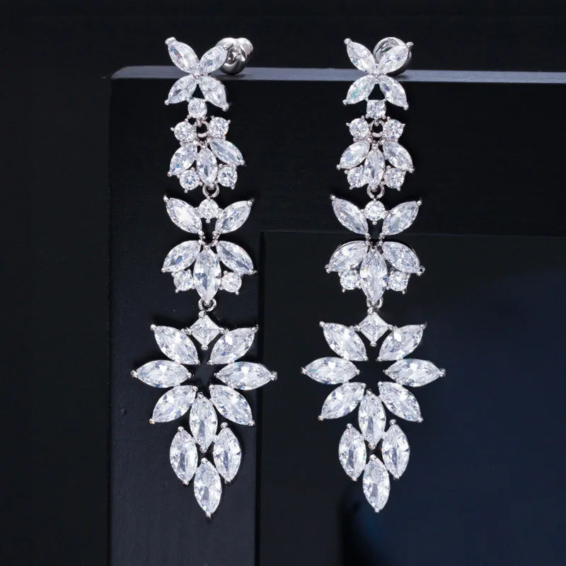 Silver Color CWWZircons модные длинные висячие серьги в виде листьев из кубического циркония для женщин, свадебные украшения для помолвки, ювелирные изделия CZ572 - Окраска металла: Silver Color