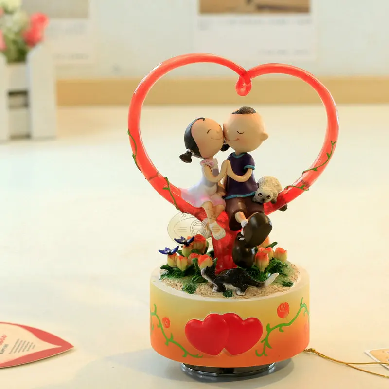 

Rotating decorations music box gift luminous male romantic for wedding and Christmas in home decoration free shipping