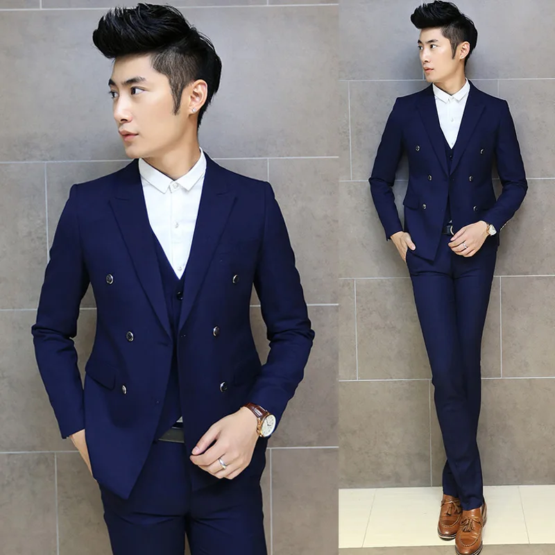 Мужской двубортный костюм облегающий деловой винного и красного цвета