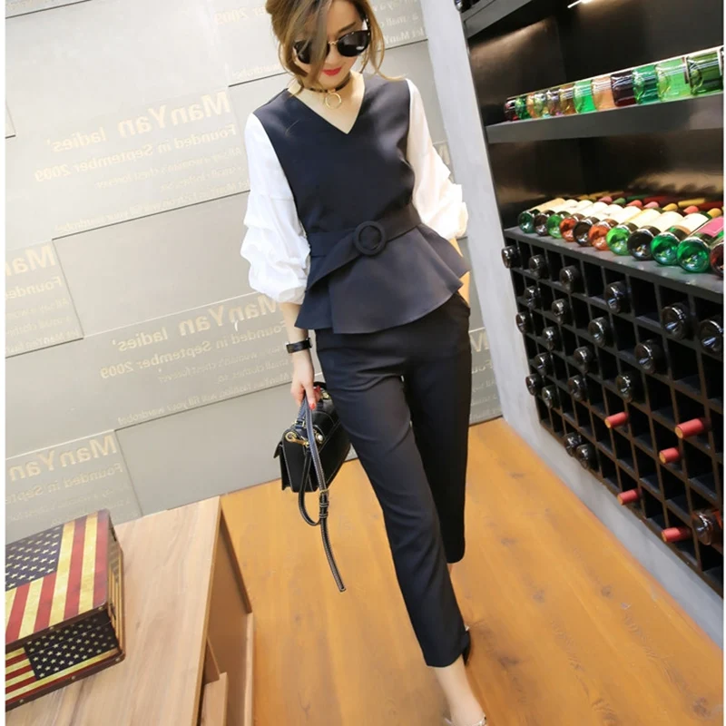 

2019spring summer women's new large size black stitching set waist V-neck puff sleeve shirt + elastic waist nine pants two-piece