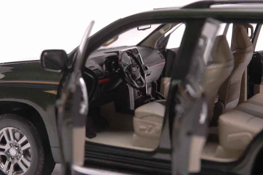 1:18 литая модель для Toyota Land Cruiser Prado 2010 зеленый внедорожник игрушечный автомобиль миниатюрная Коллекция подарков