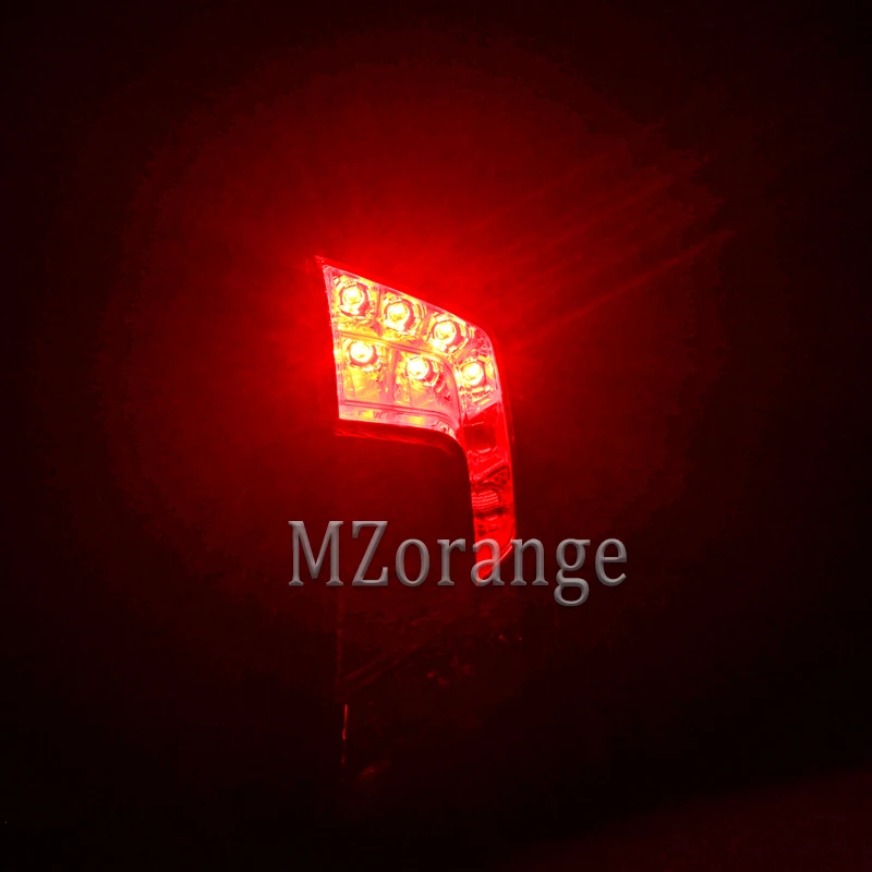 

MZORANGE Rear Tail Light For Honda FIT JAZZ GK5 GP5 2014 2015 2016 2017 Tail Lights Lamp 33550-T5A-G02 33500-T5A-G02 33550T5AG02