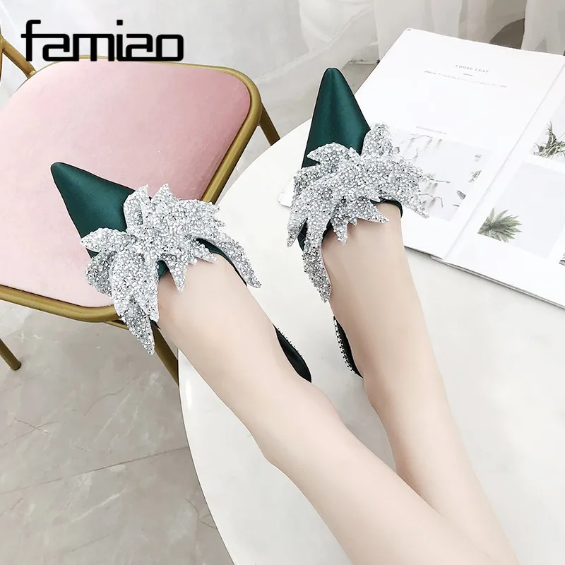 FAMIAO 2018 горный хрусталь Тапочки Мода blingbling кристалл женские мюли шелковые с