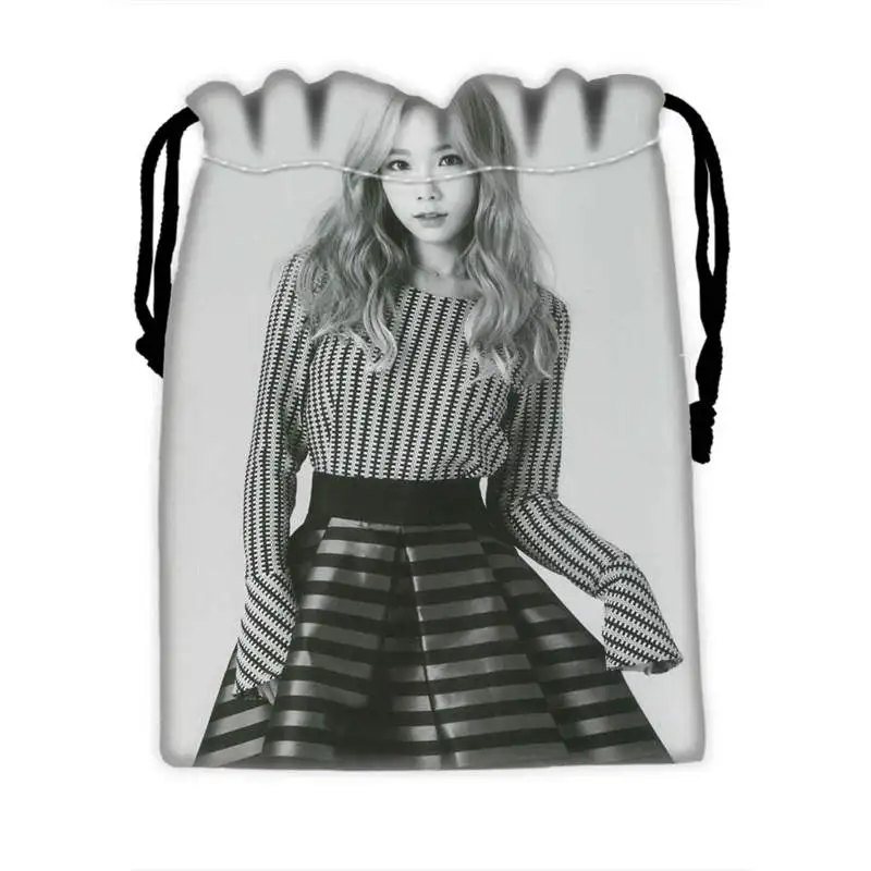 LUQI Пользовательские Девочек Поколения drawstring сумки для мобильных телефонов