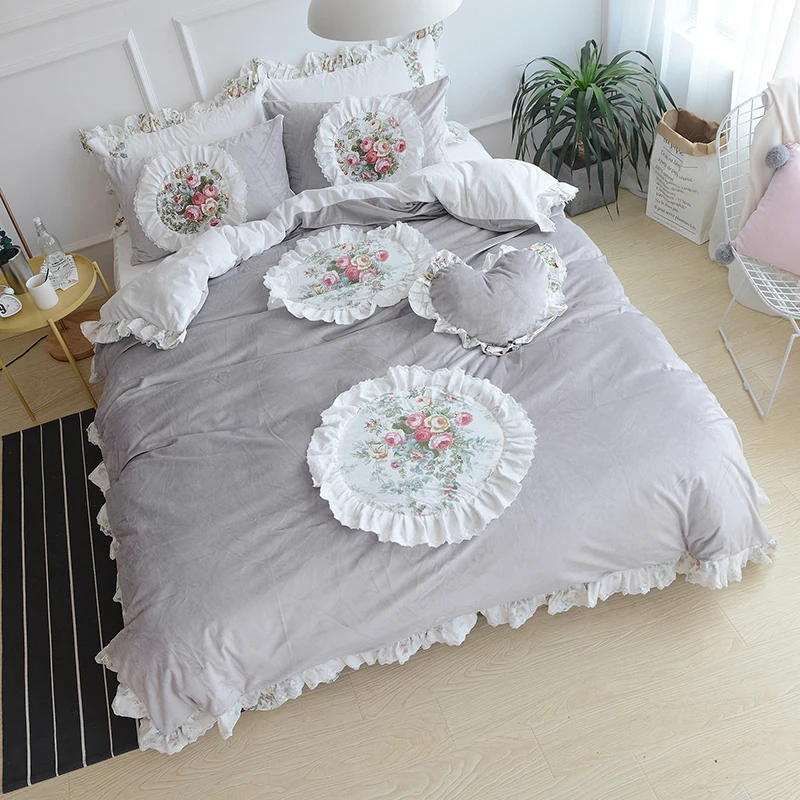 Флисовая ткань в стиле принцессы &quotЛолита&quot серого и белого цвета зимнее