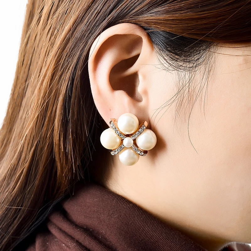 

6pcs Nice shopping!! 2017 Fashion Gold Crystal Ear clip Brincos Perle Pendientes Bou Pearl Earrings For Woman