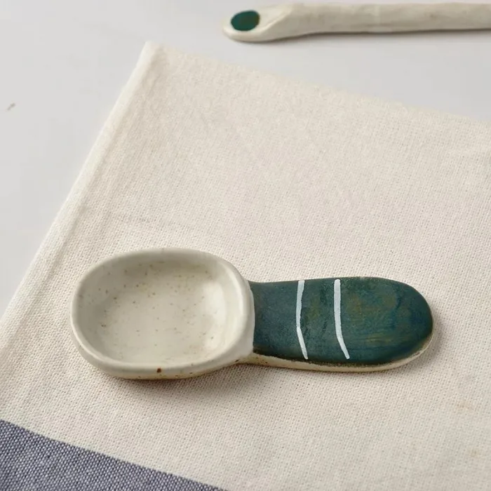 Spoon 4 шт. Миска набор посуды мультяшная ручная роспись керамическая посуда ручной работы детская Милая чаша для завтрака детская посуда - Цвет: Spoon