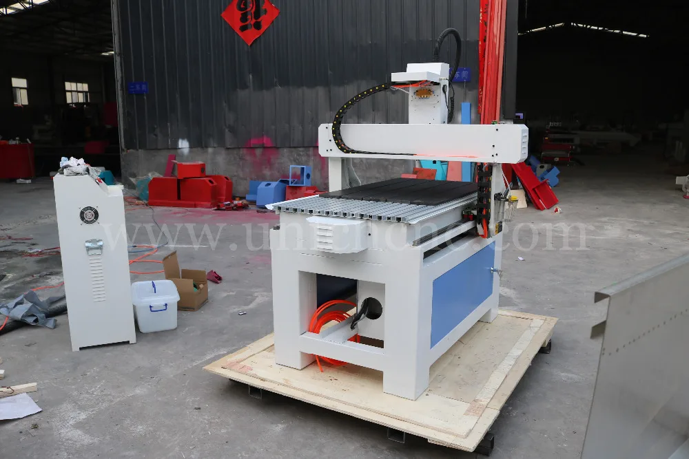 UNICHCNC efficient 1.5kw spindle mini cnc router machine 0609 | Инструменты