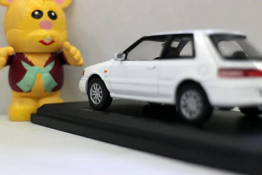 Оригинальная фабрика 1:43 Mazda Familia GT-R 1993 Игрушечная машина из сплава игрушки для детей литой модельный автомобиль подарок на день рождения