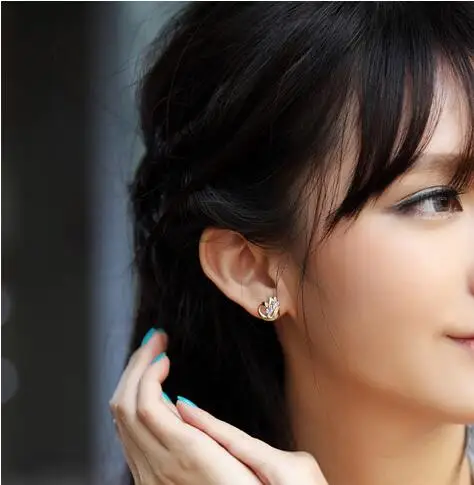 Модные золотые Цвет серьги гвоздики с кристаллами от Австрия Высокого Качества