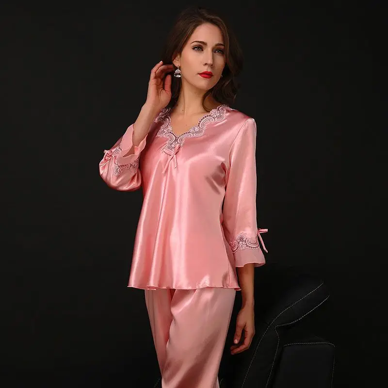 Шелковая пижама для женщин атласная Женская с длинным рукавом и v-образным