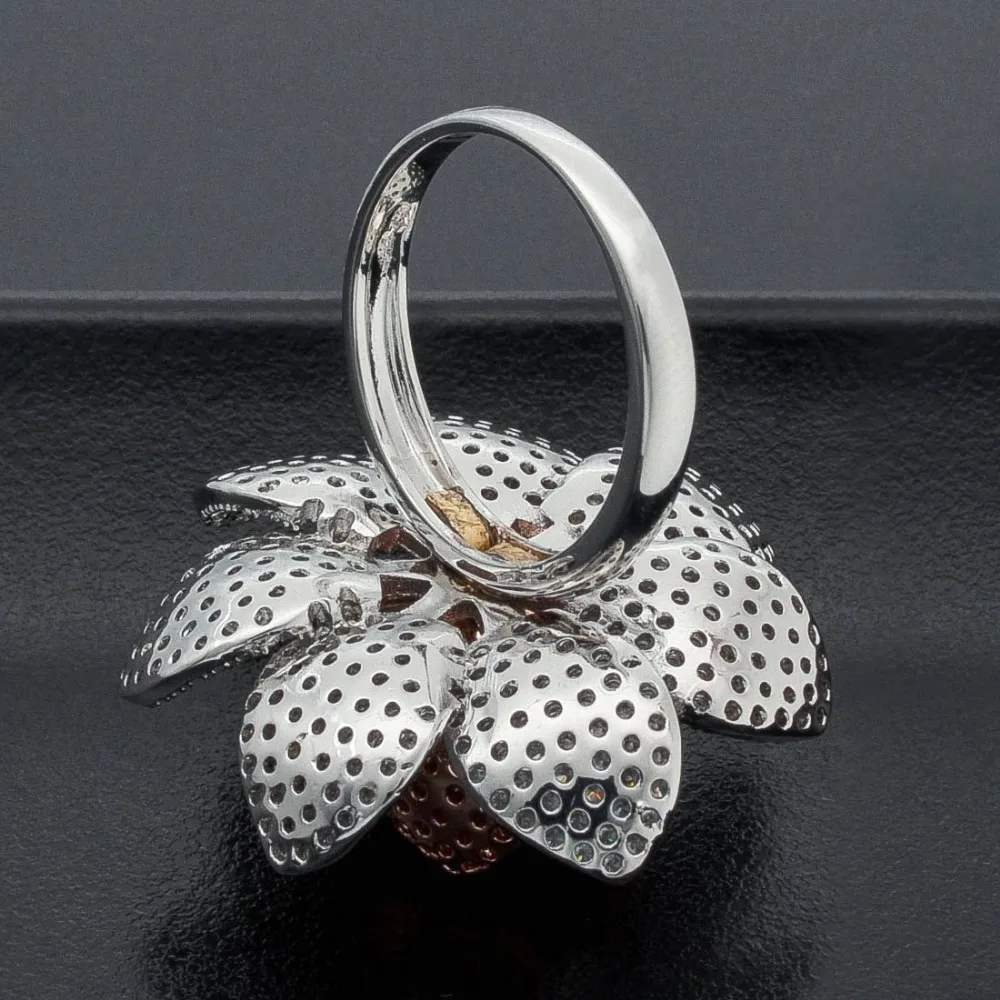 Роскошное кольцо с цветком из фианита класса ААА 3 тона для женщин помолвка