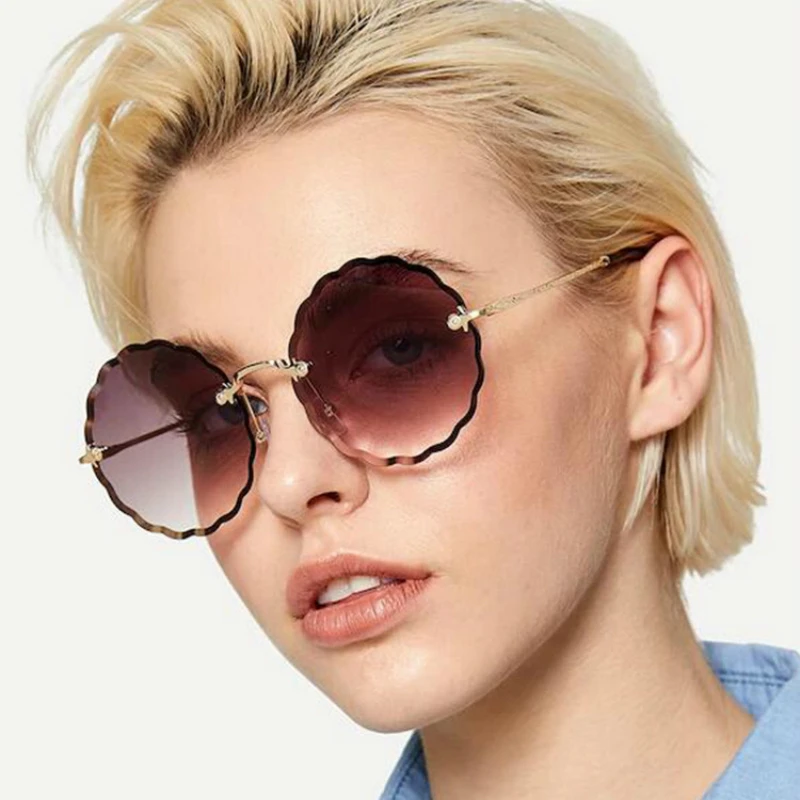 

New Vintage round sunglasses women Flower eyewear 2019 gradient brown pink rimless sun glasses female gift Brand Designer UV400
