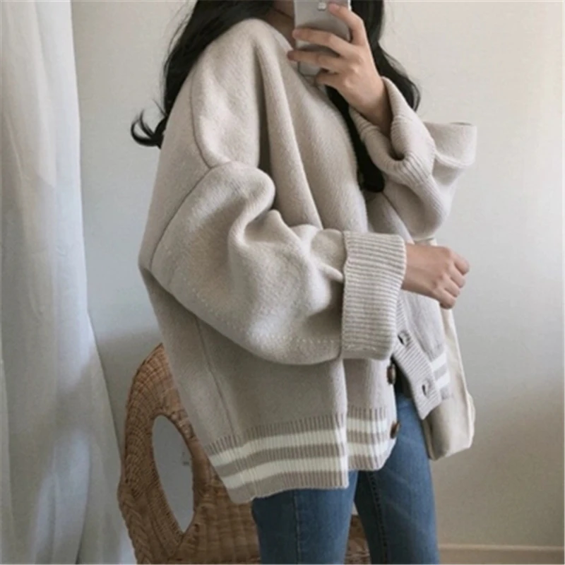 Женский вязаный свитер большого размера на весну и осень свободный пальто одной