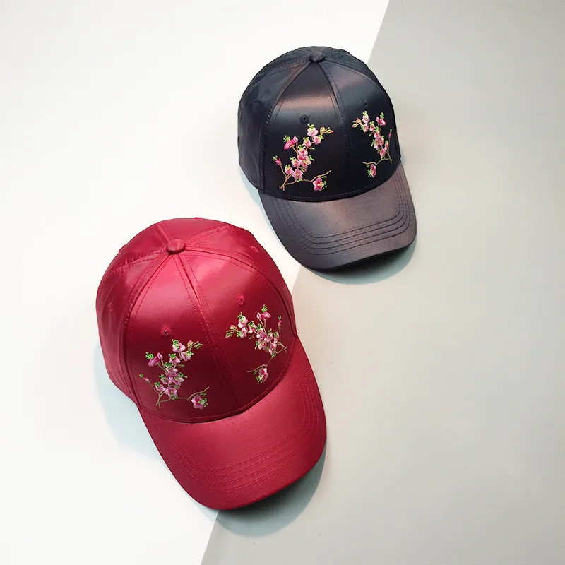 Новая высококачественная Женская Бейсболка с цветочной вышивкой красивая