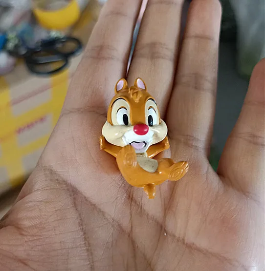 Чип бурундука и Дейл фигурки героев капсульные игрушки маленький